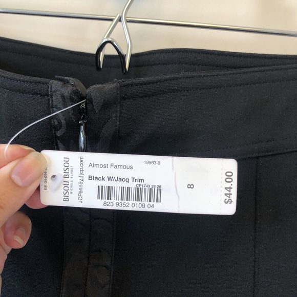 Bisou Bisou Dress Pants Black Jacquard Trim Ankle Zip Women’s Size 8 NWT’s - Picture 7 of 12